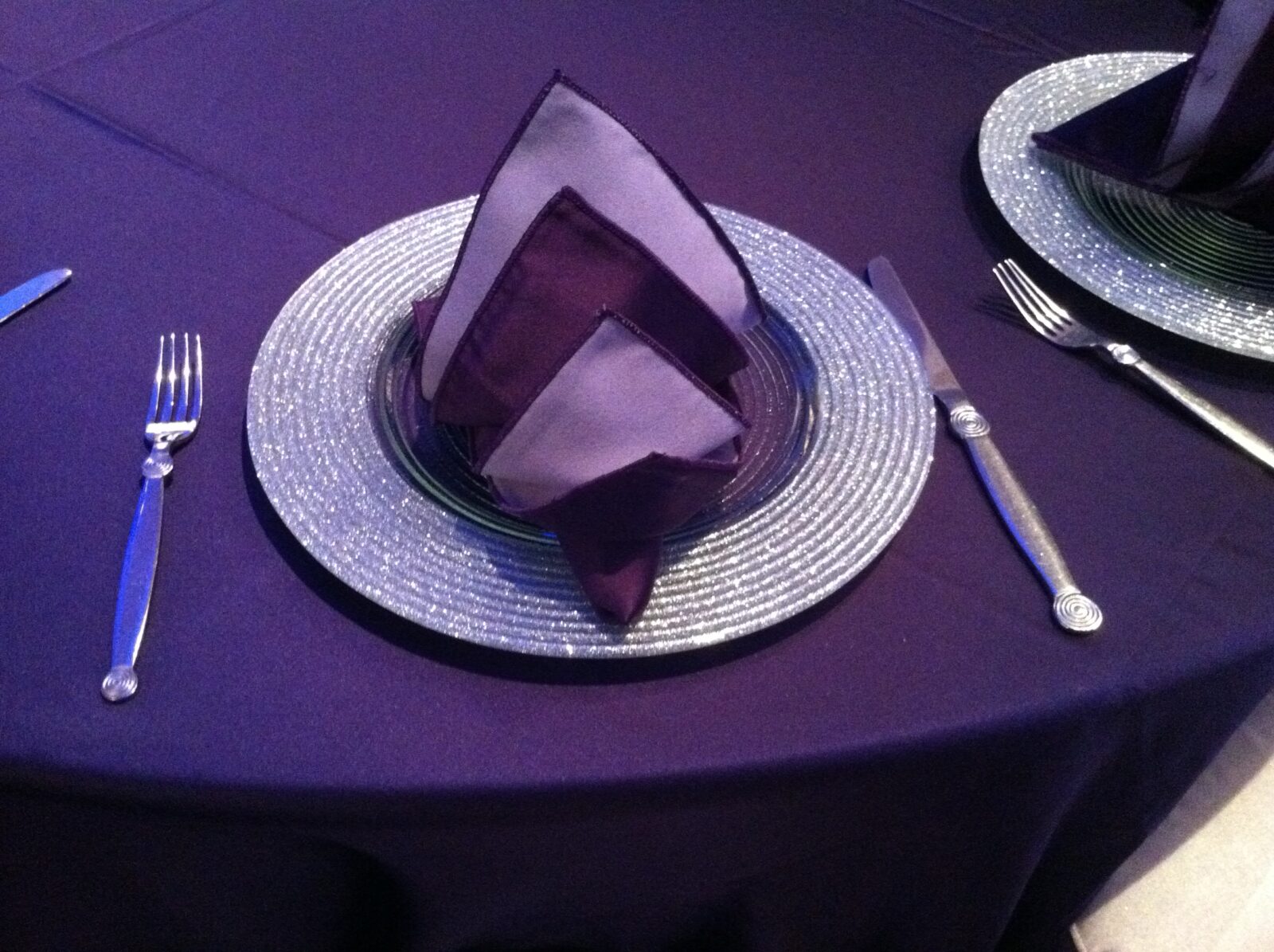 Blue Spark Event Design - Purple satin linen - Silver charter, Purple Satin Napkin