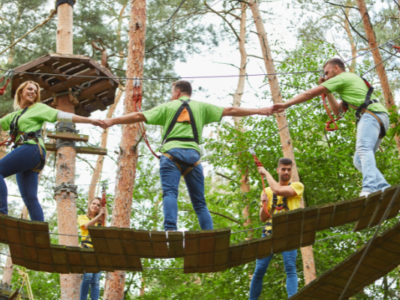 Photo of Ropes course teambuilding