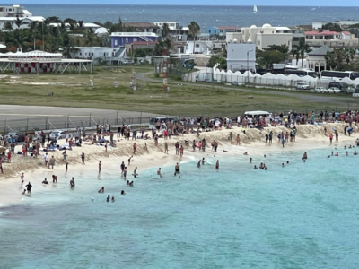 Photo of Guests watching planes on Maho Beach