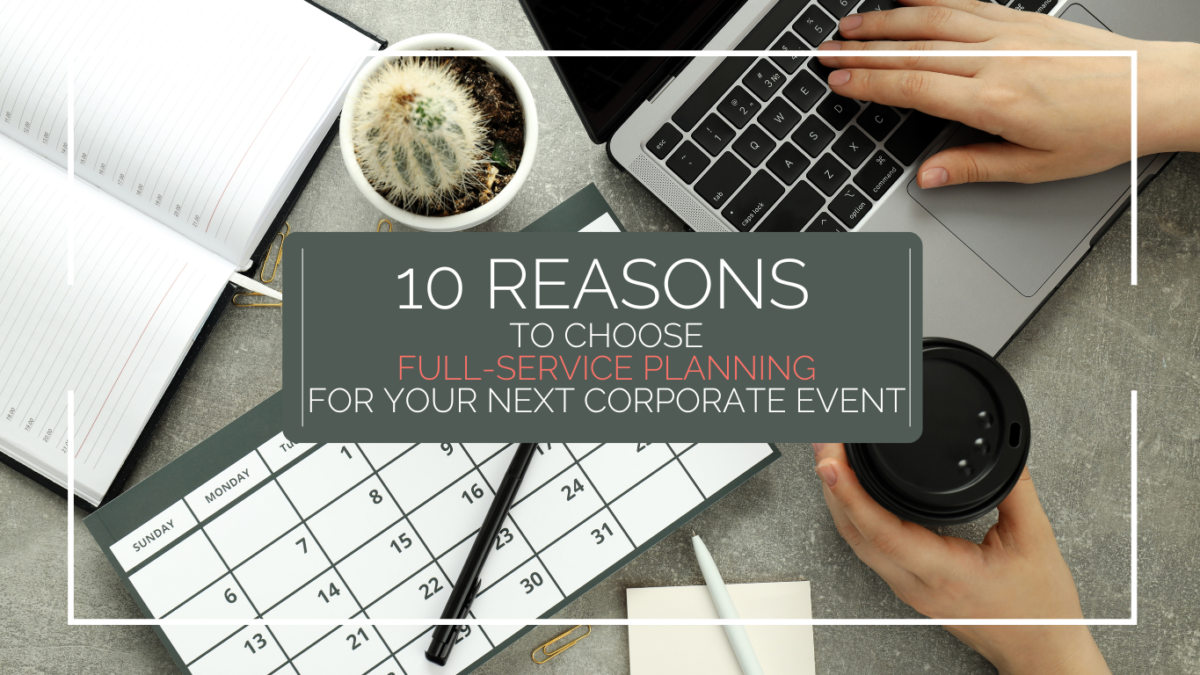 Photo of an office with the headline: 10 reasons to choose full-service planning